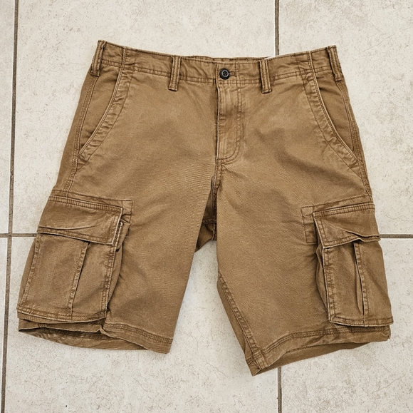 GAP Cargo Khaki Brown Shorts - Picture 1 of 4
